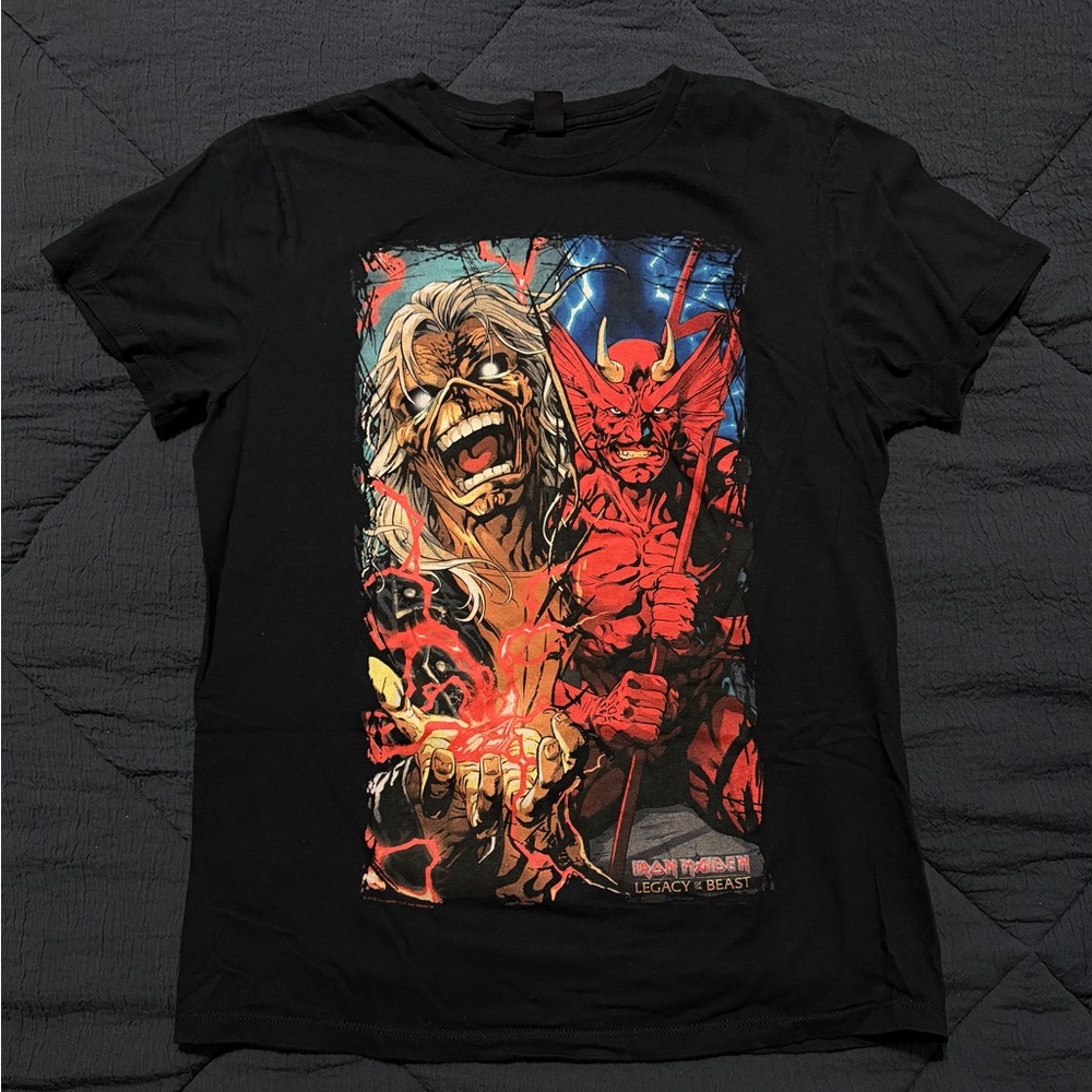 Iron Maiden - Legacy of the Beast Tee